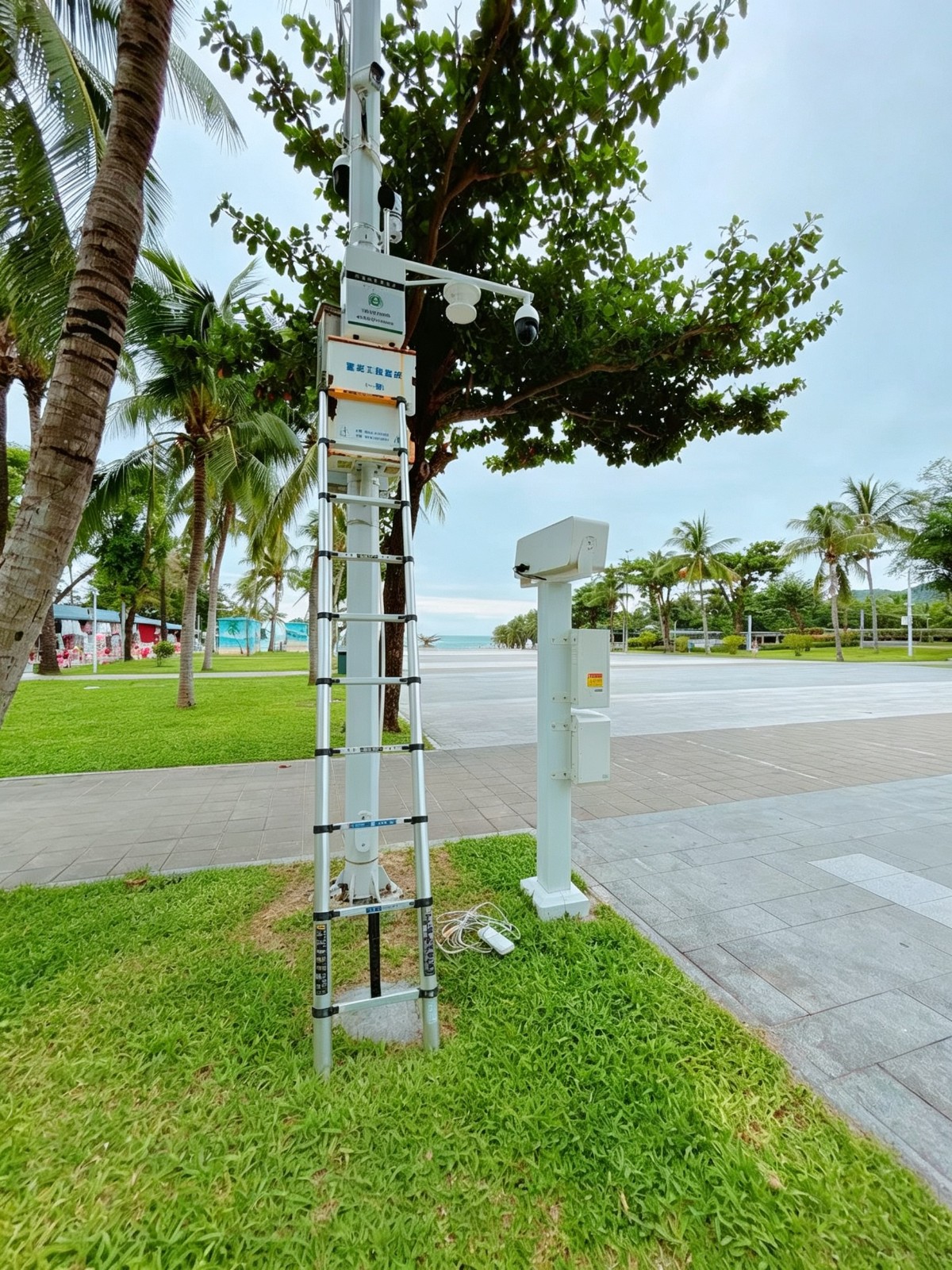 三亚市声环境监测点位实景(海滨景区/城区道路功能区)